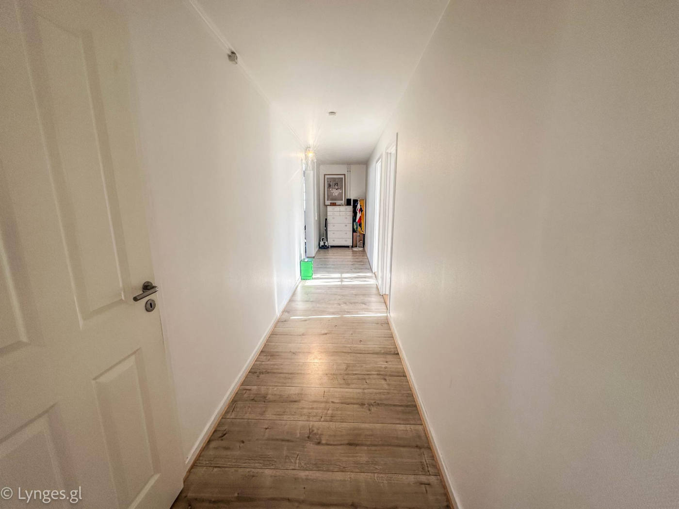 Будинок, 1927 м², 321 000$ — FAKTOR